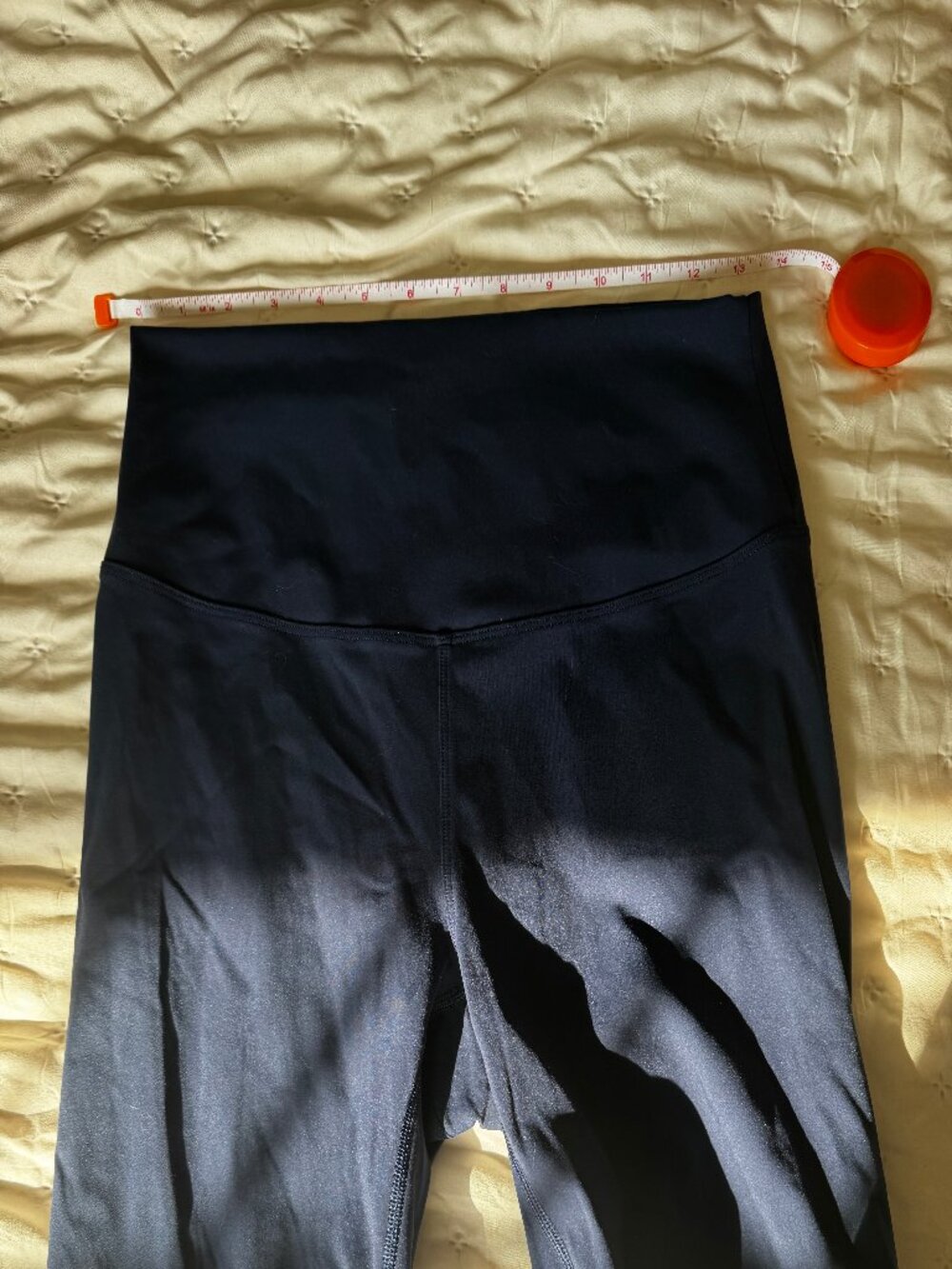 Outdoor voices ST.V high rise athletic shorts M NAVY